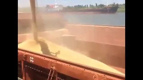 Загрузка Зерна на Корабль. Отправка Волга-Иран. продажа. пшеница. ячмень. кукуруза. цены. россия.