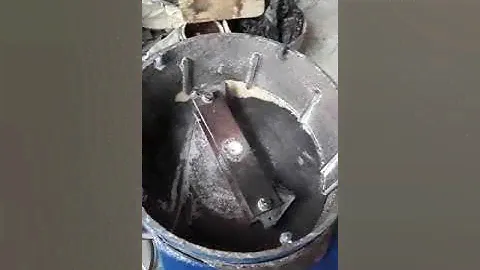 Зерно дробилка. 5.5квт 220в. На час 150-200кг.