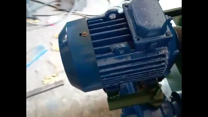 Змішувач для корму 0935384085  0505384085