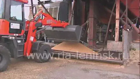 В Беловском районе установили новое сушильное оборудование для зерна