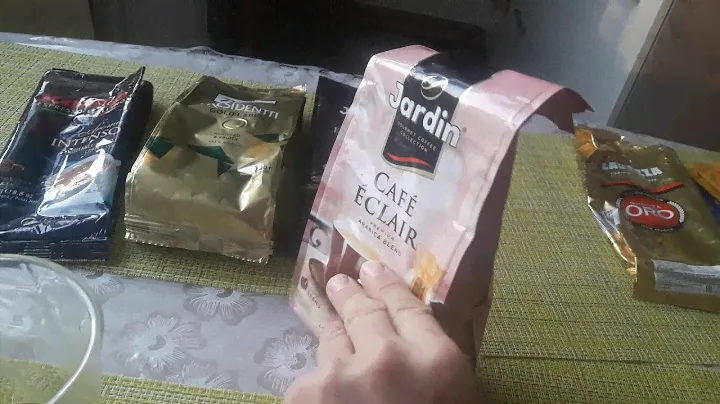 3. jardin cafe eclair