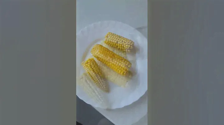 Приготовление кукурузы.#кукуруза кукуру#отварнаякукуруза