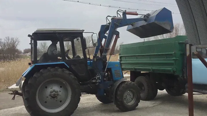 МТЗ 892+кун Вакула погрузка зерна